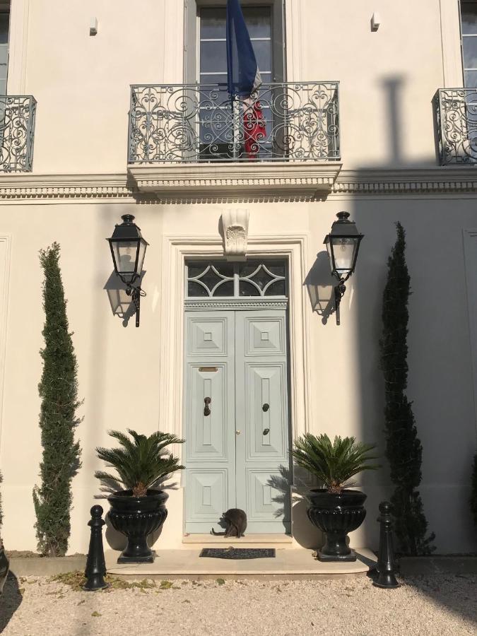 Lazare Maison De Maitre , Appartements De Standing Avec Parking Privatif A Seulement 7 Minutes A Pied Du Centre Historique De בזייה מראה חיצוני תמונה